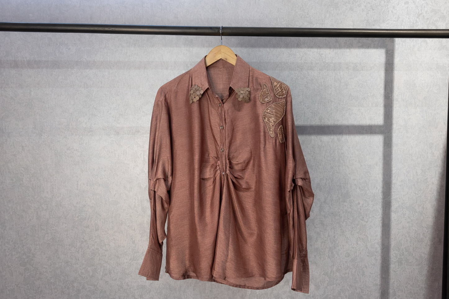 Ruched tissue patch shirt