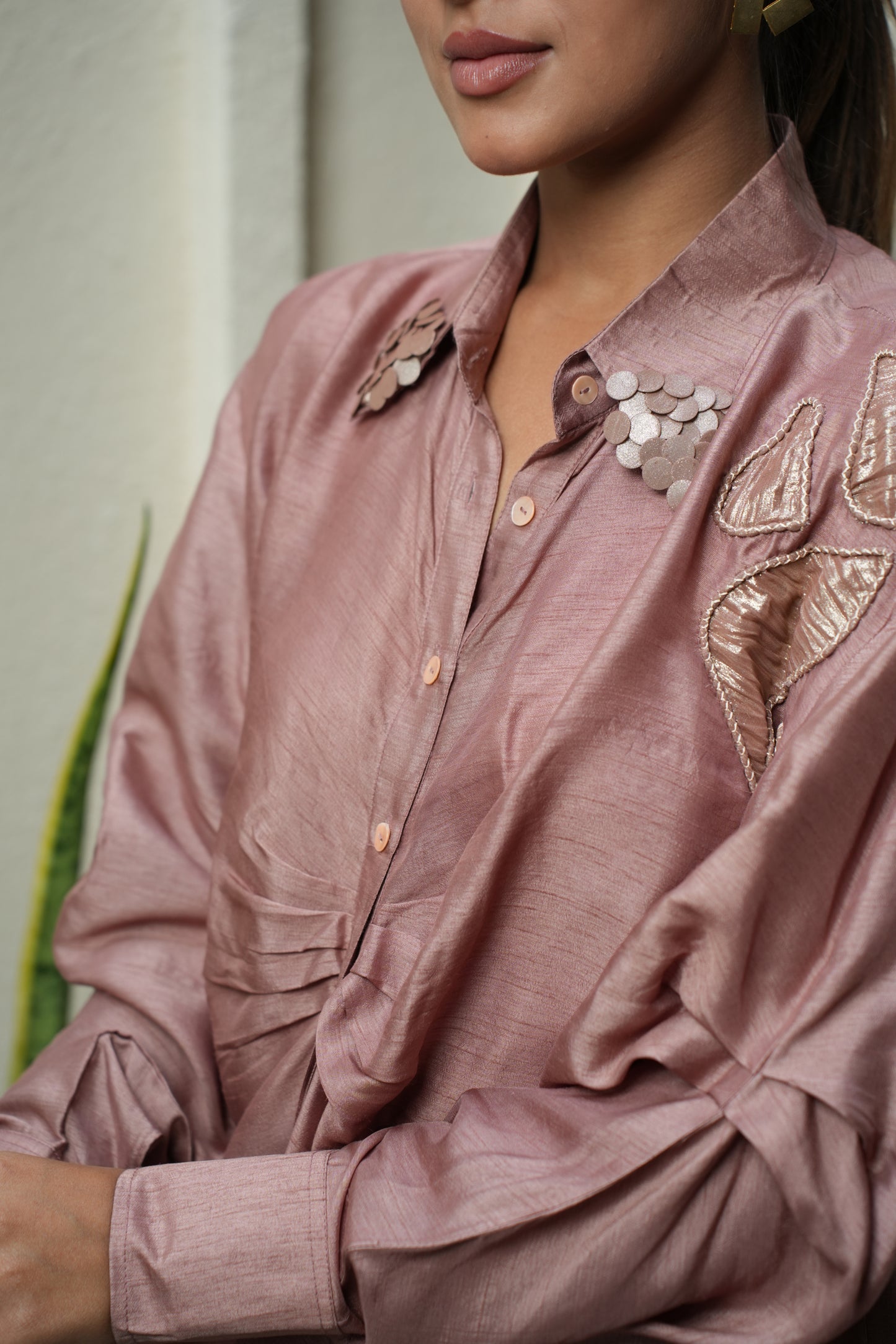 Ruched tissue patch shirt